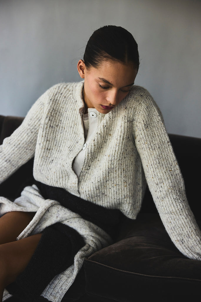 Cropped Alpaca/Mohair Cloud Cardigan - Crudo