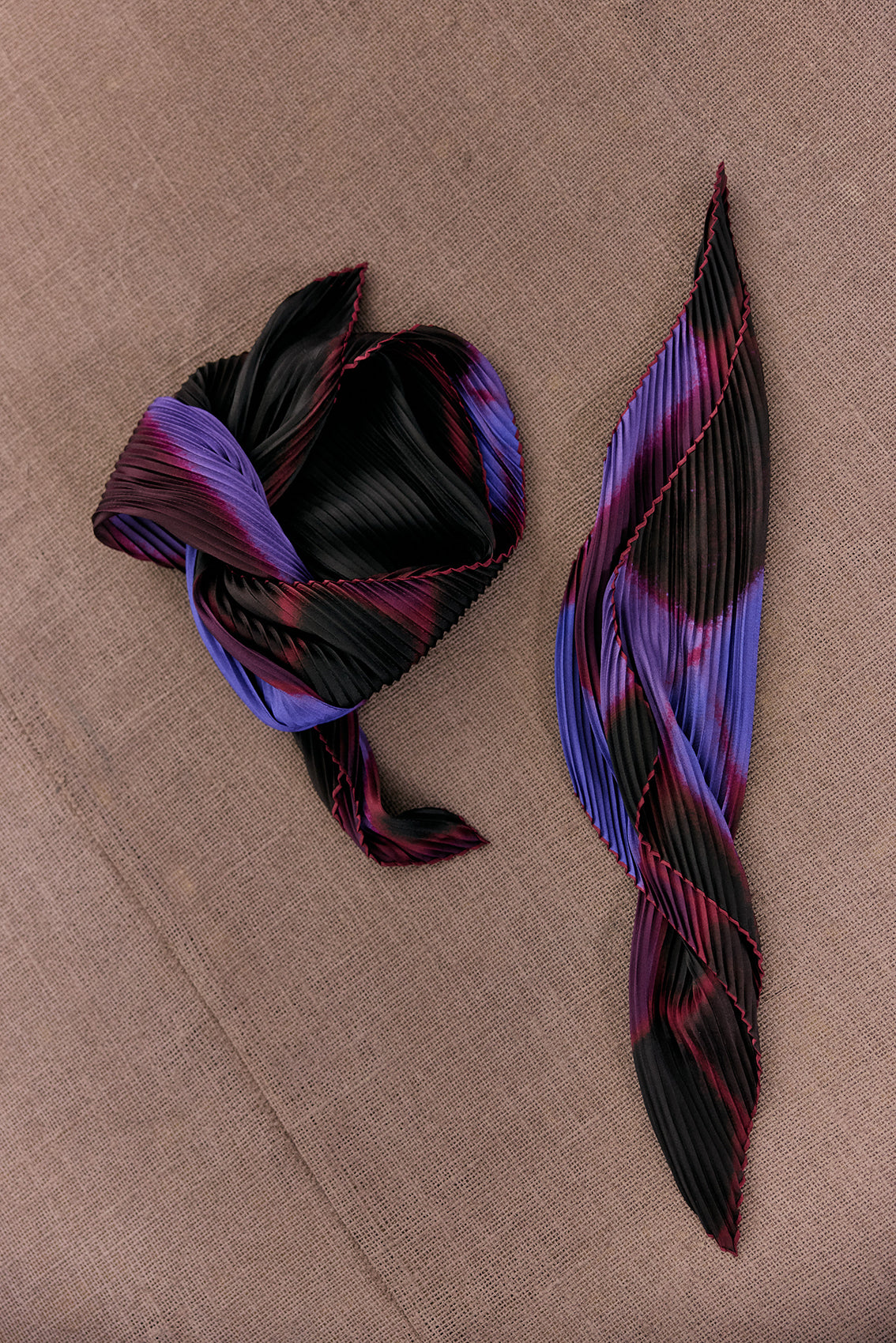 Medium Pleated Silk Scarf - Jacaranda