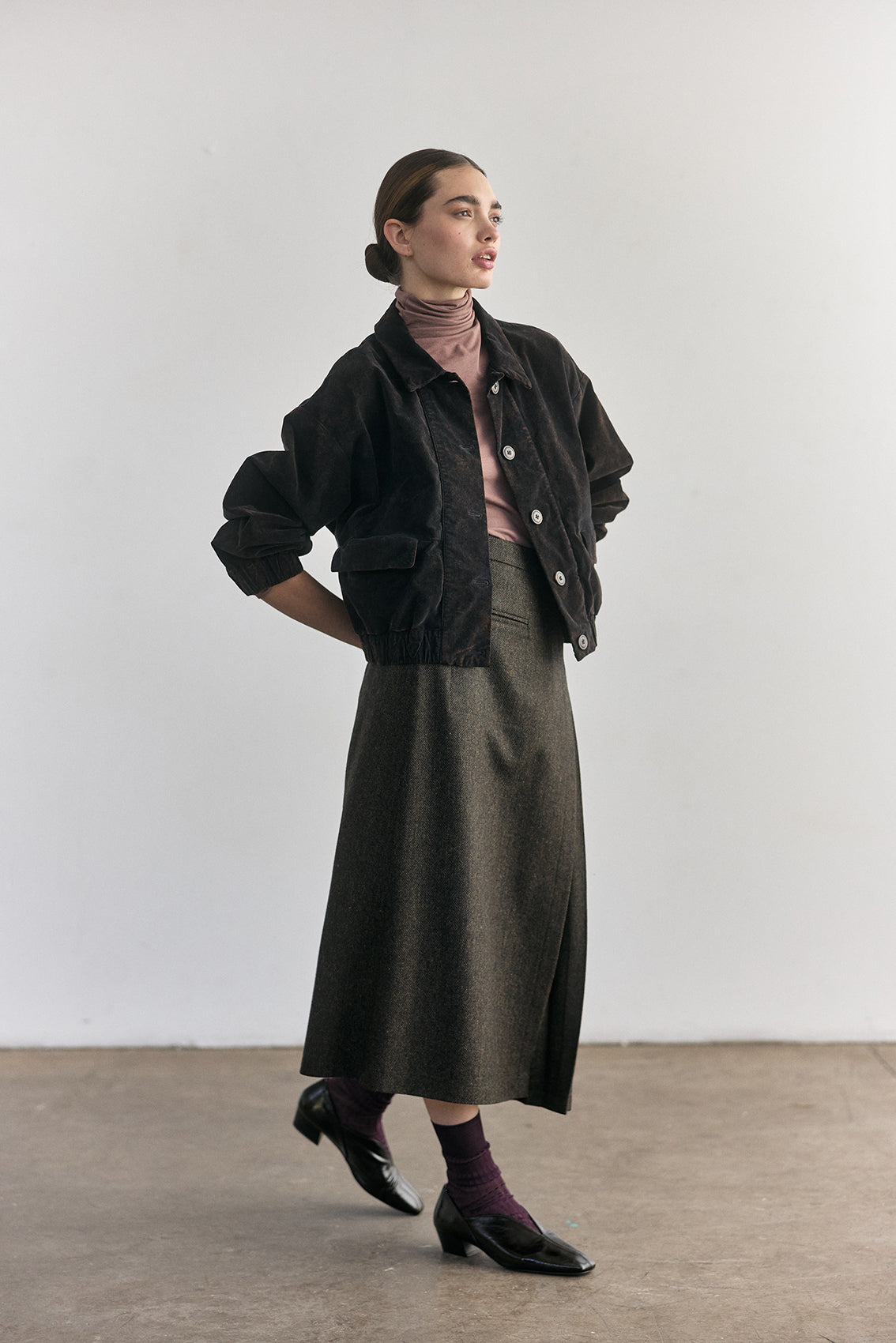 Kilted Wool Long Skirt - Pepper