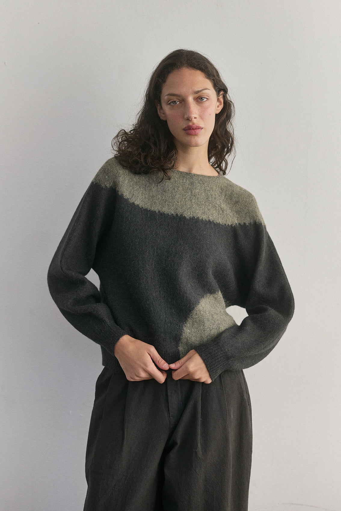 Sweater Alpaca Felted Semicírculos - Pizarra/Musgo