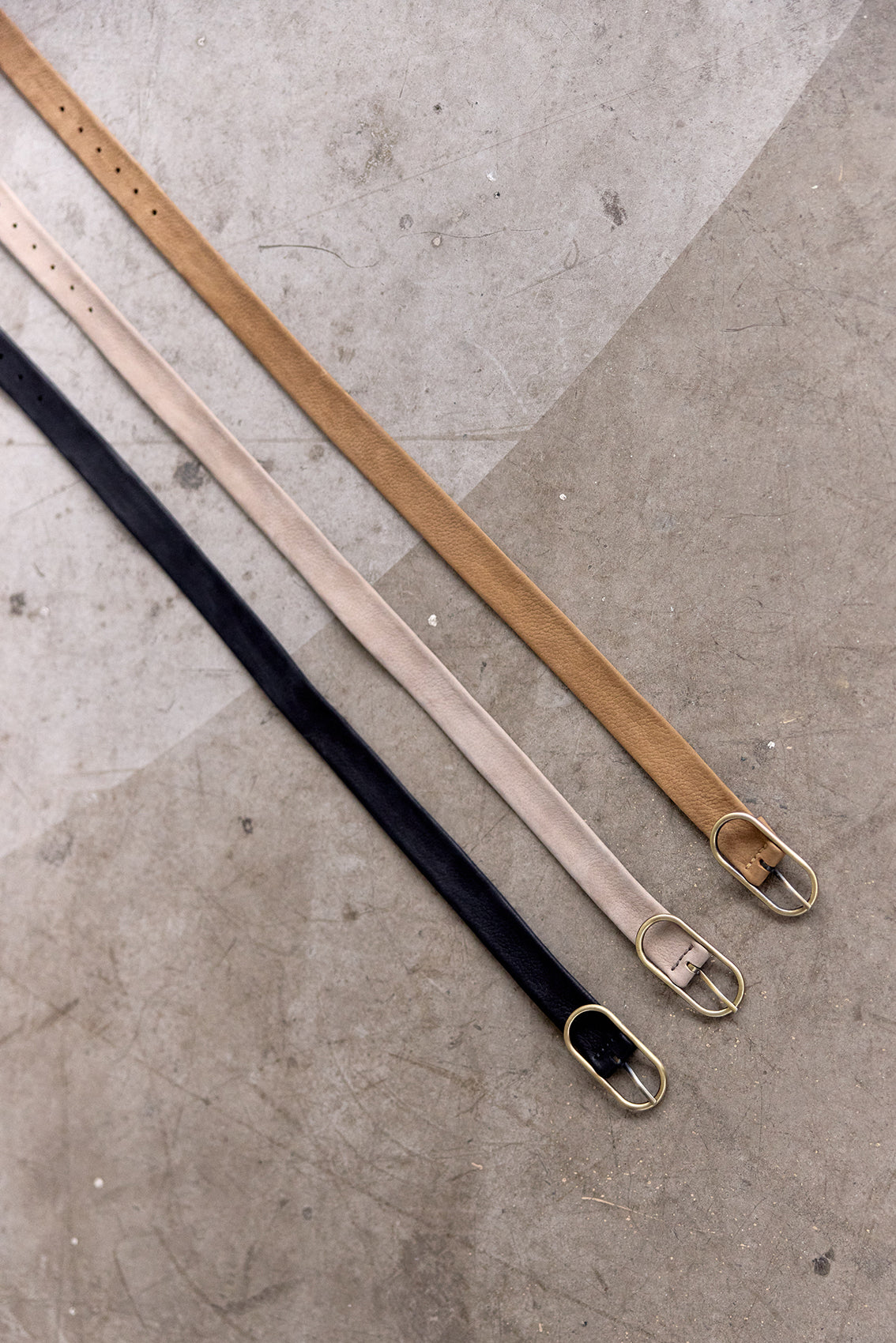 Cinturón Angosto de Cuero Nobuk - Medianoche