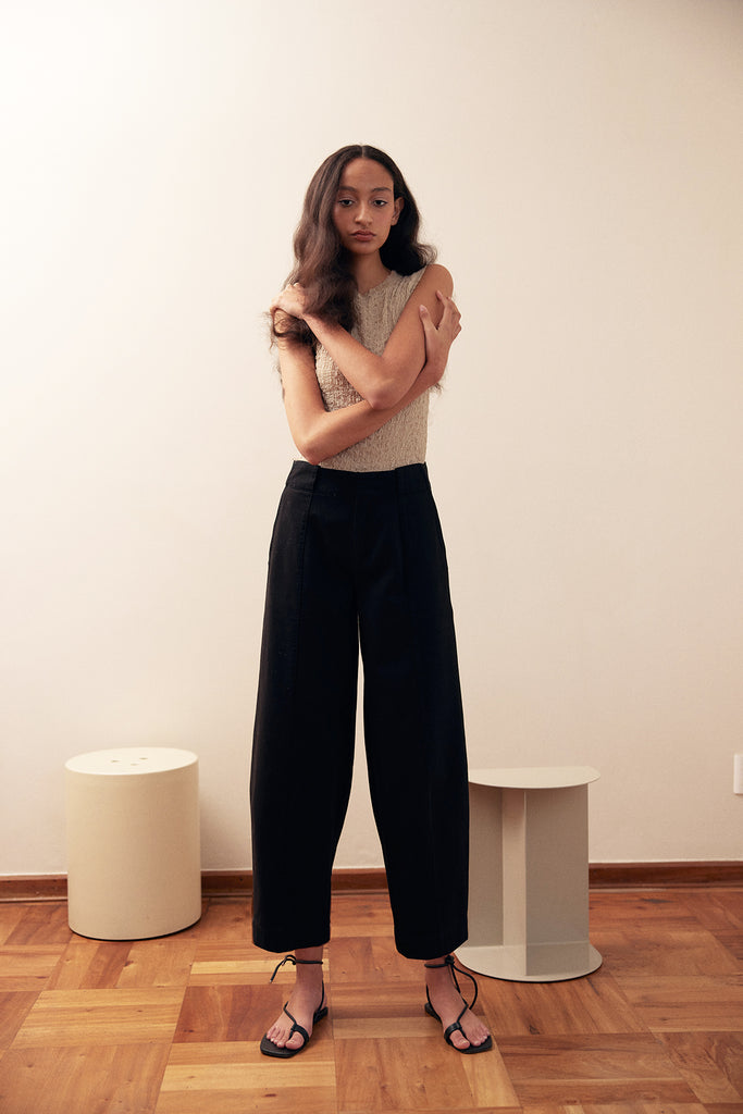 Curved Cotton Gabardine Pant - Ónix