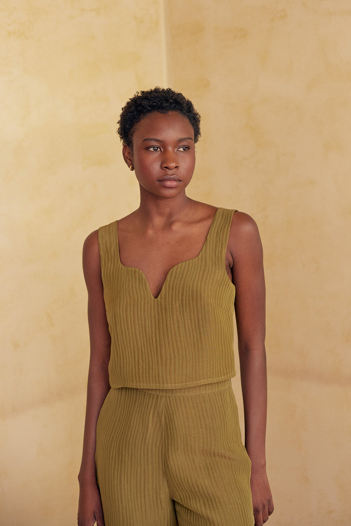 Textured Pointed Neck Top Silk-Linen - Ocre