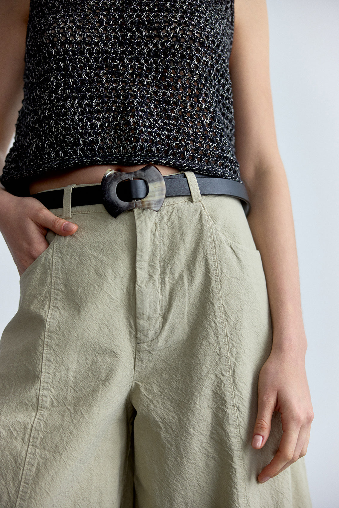 Thin Leather Belt Bow Horn Buckle - Onyx