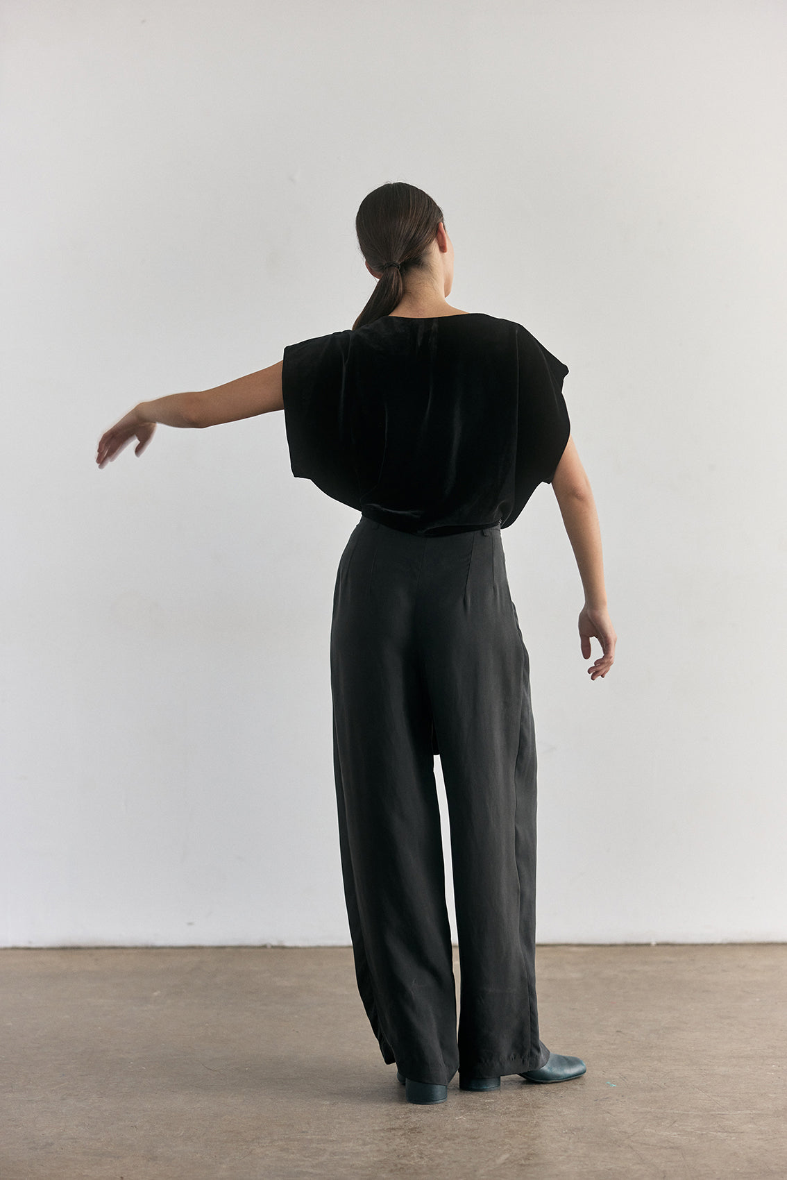 Silk Velvet Tie-Waist Top - Onyx