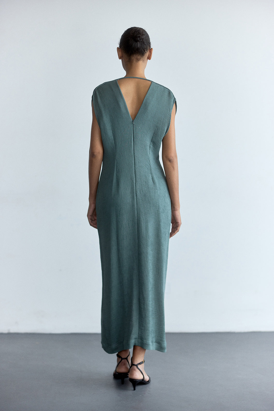 Vestido Escote V Plegado - Eucalipto