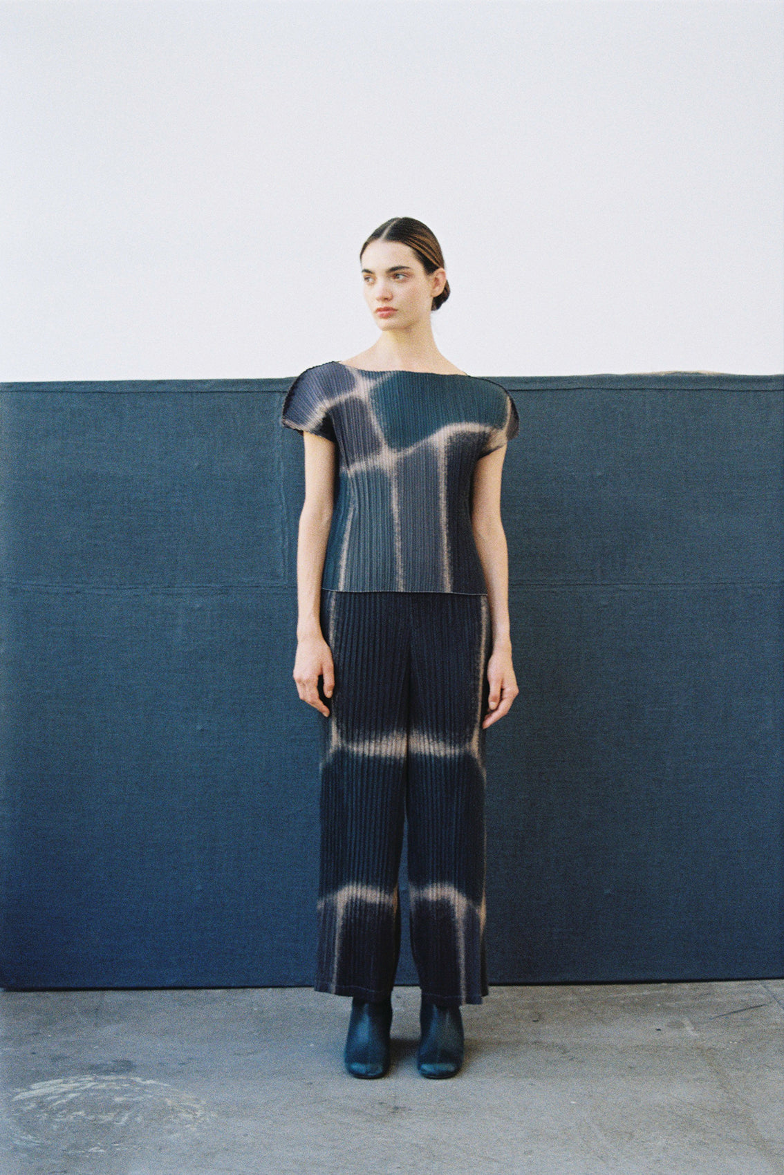 Pleated Printed Top - Slate